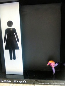 Femme pressée
